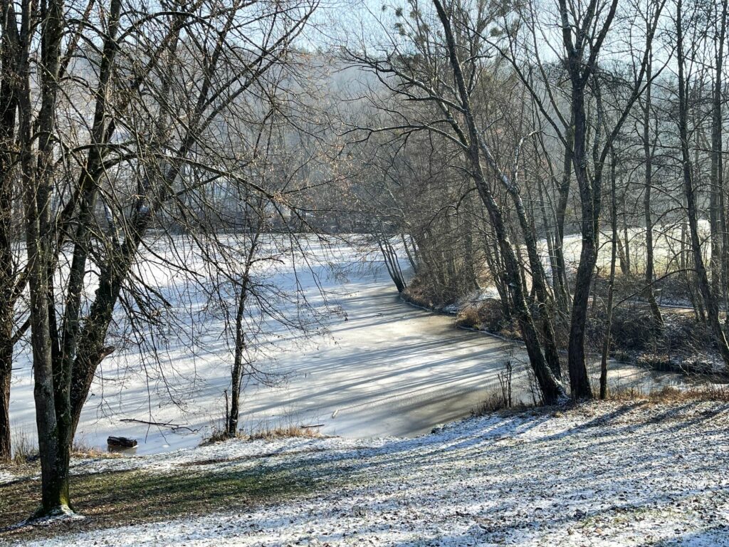 Wildes Lehenbachtal, Lehenbach-Stausee im Winter